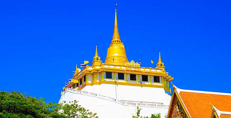 Visit the Golden Mount (Wat Saket)